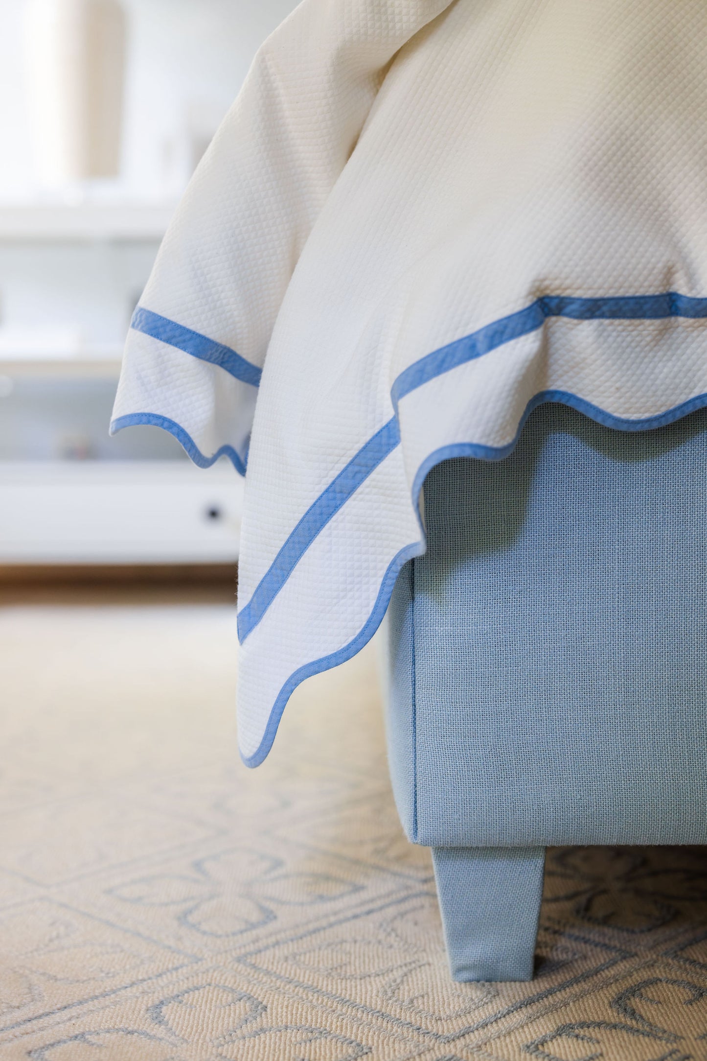 Devon II Scallop Trim Duvet
