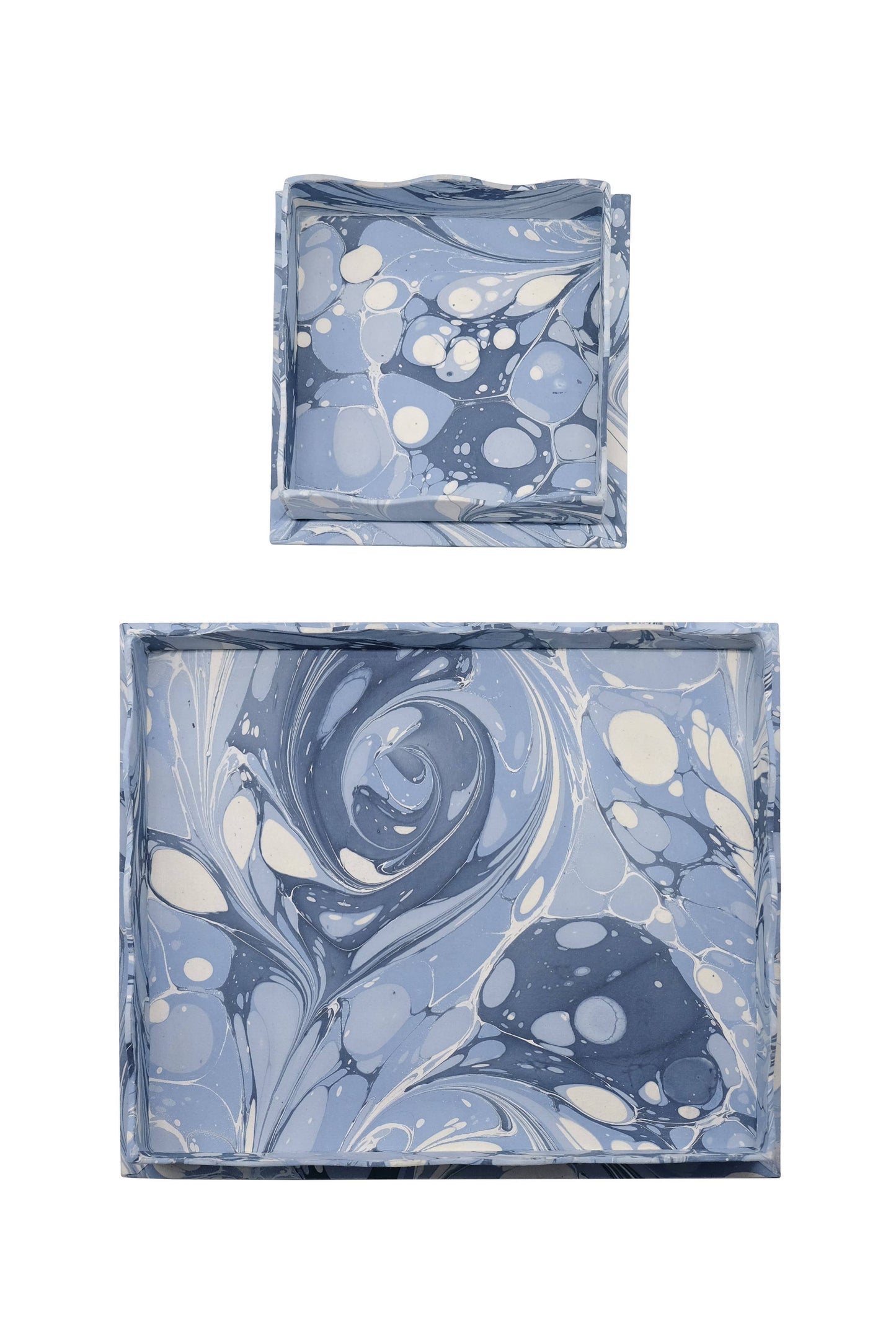 Large Nesting Tray in Ocean Wave