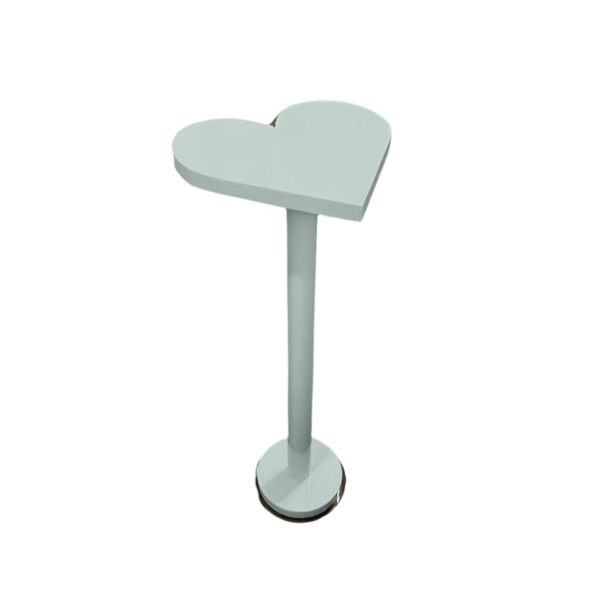 Lucky in Love Table