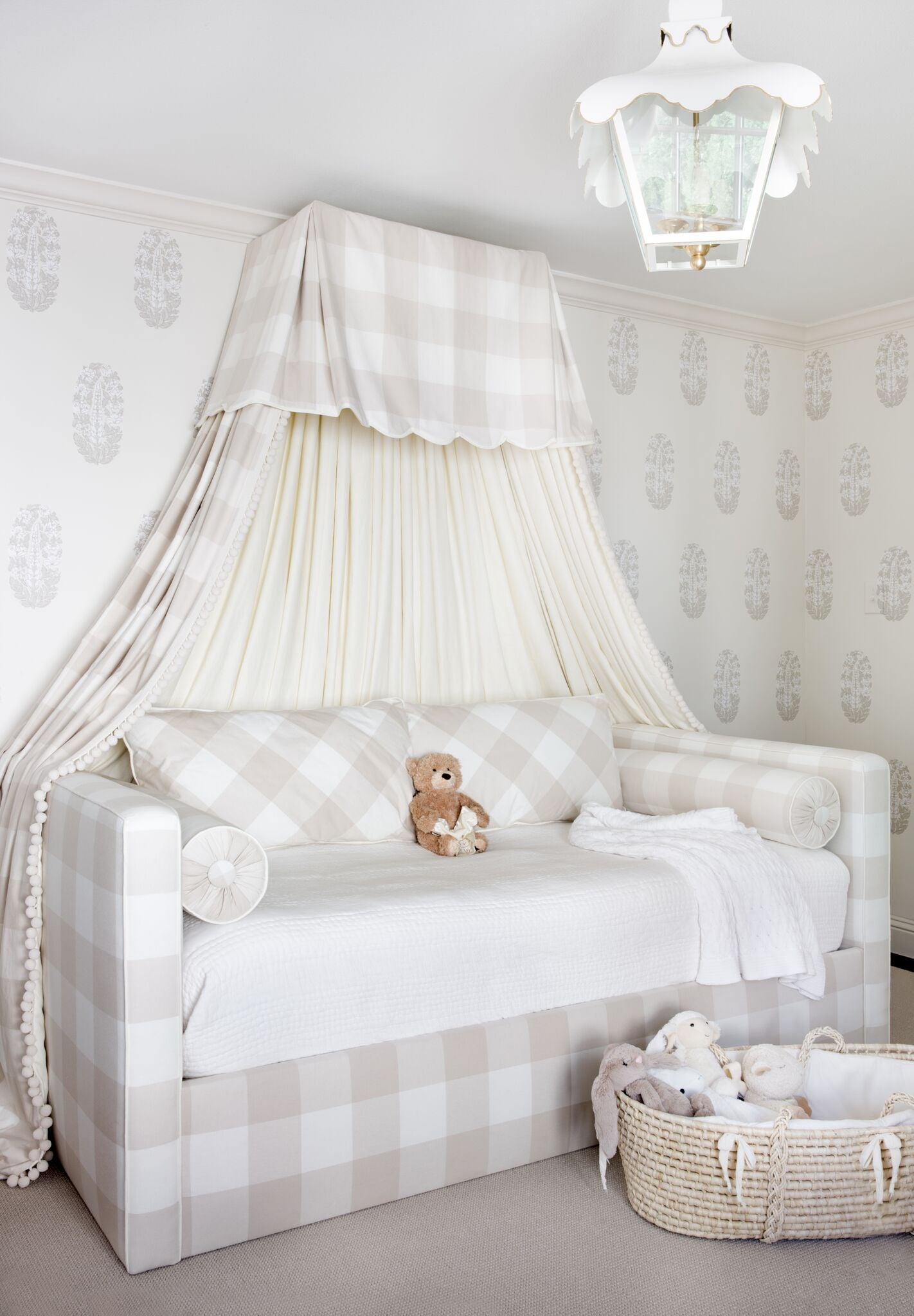 Dallas Daybed