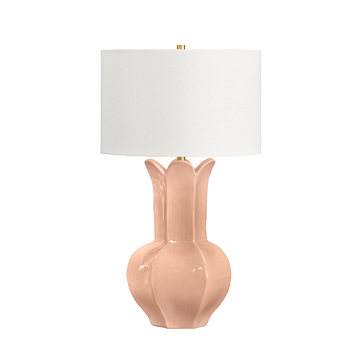 Lyla Lamp in Pink
