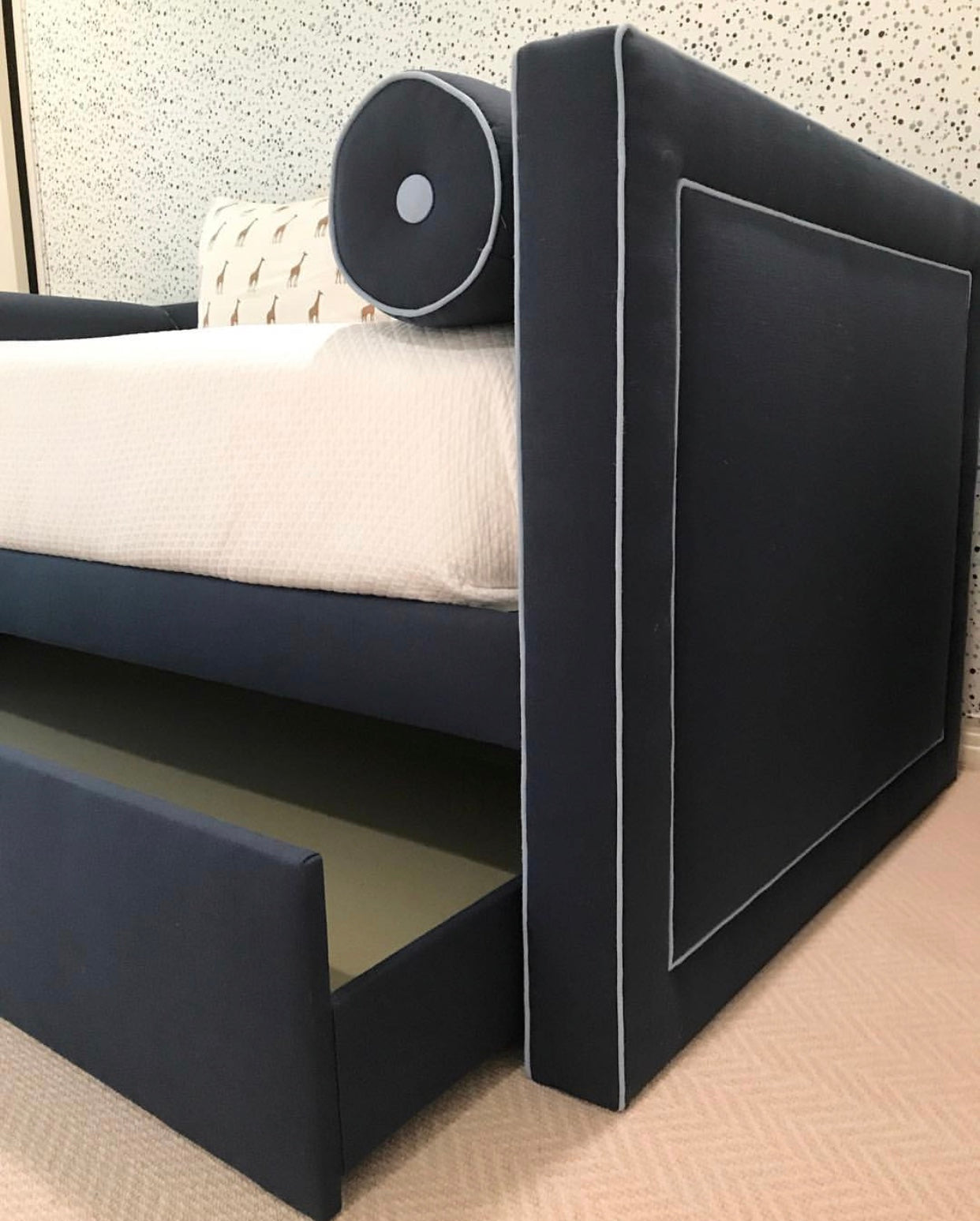 Dallas Daybed