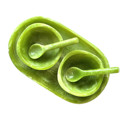 Resin Serving Set in Green