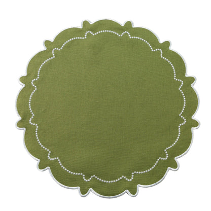 Set of 4 Scalloped Edge Placemats