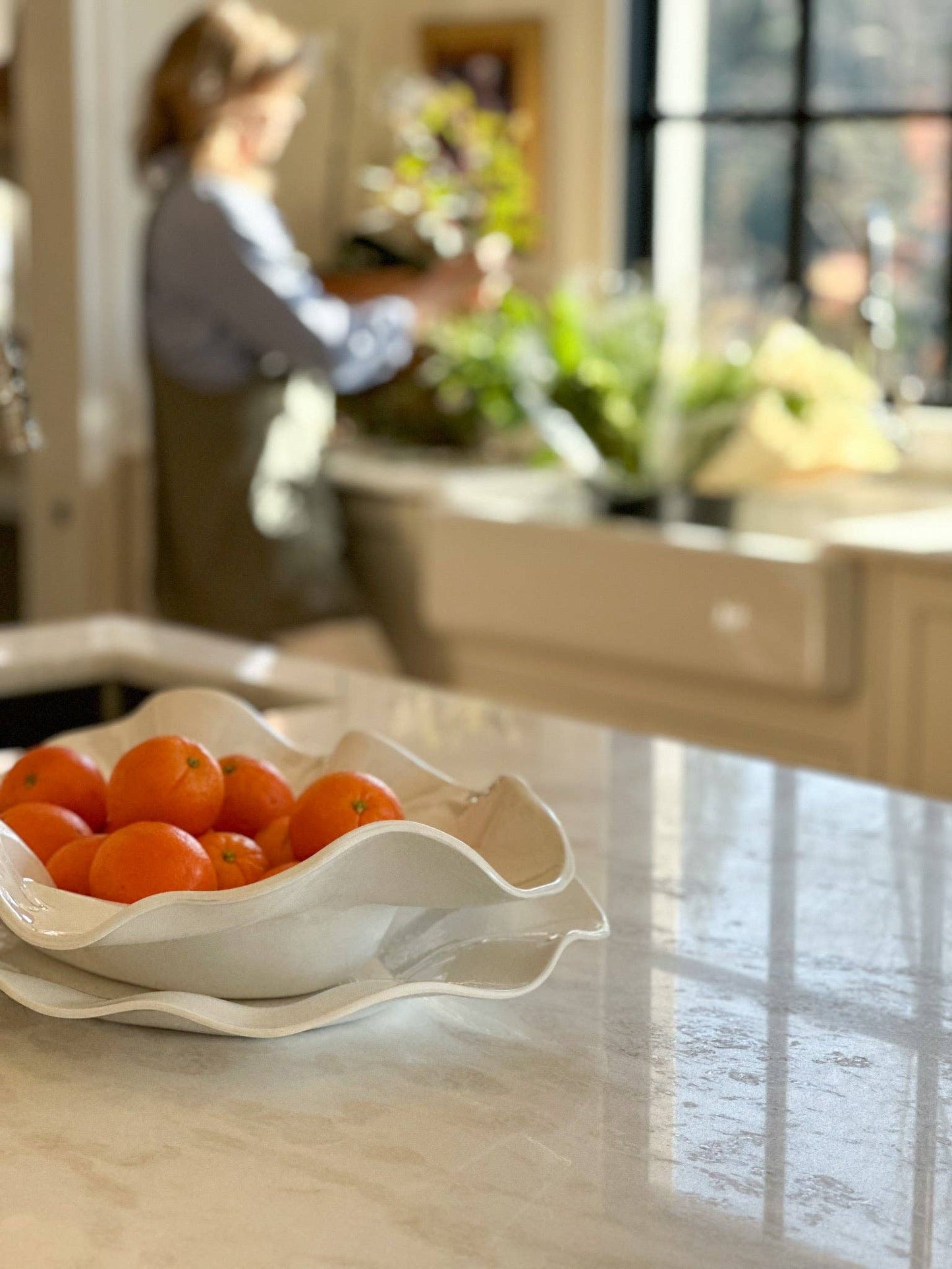 Large Wavy Serving Bowl