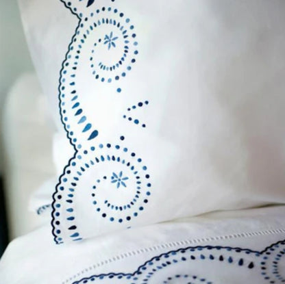 Vera Custom Linens