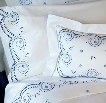 Vera Custom Linens