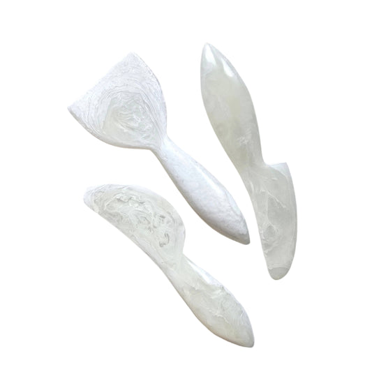 3-Piece Resin Cheese Knives Set in White