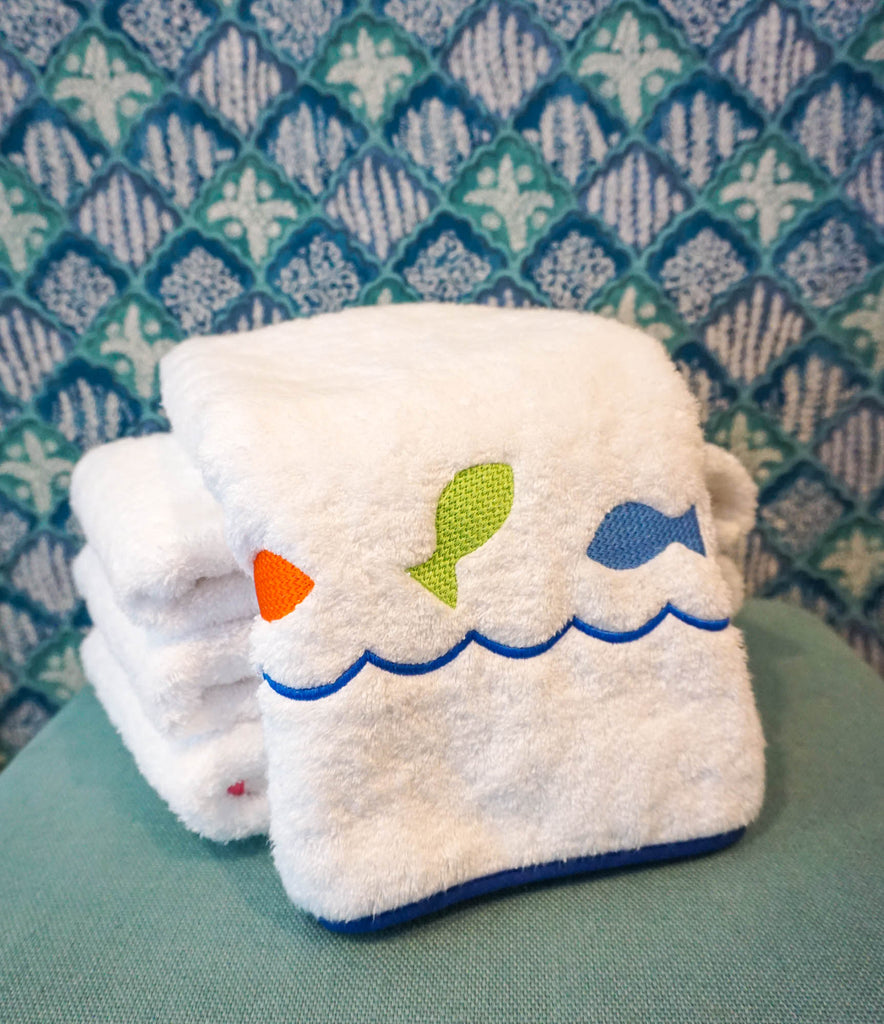 Madre Fish Hand Towel